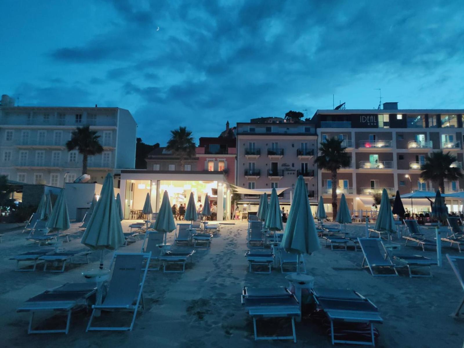 Hotel Baia Marina 滨海库普拉 外观 照片