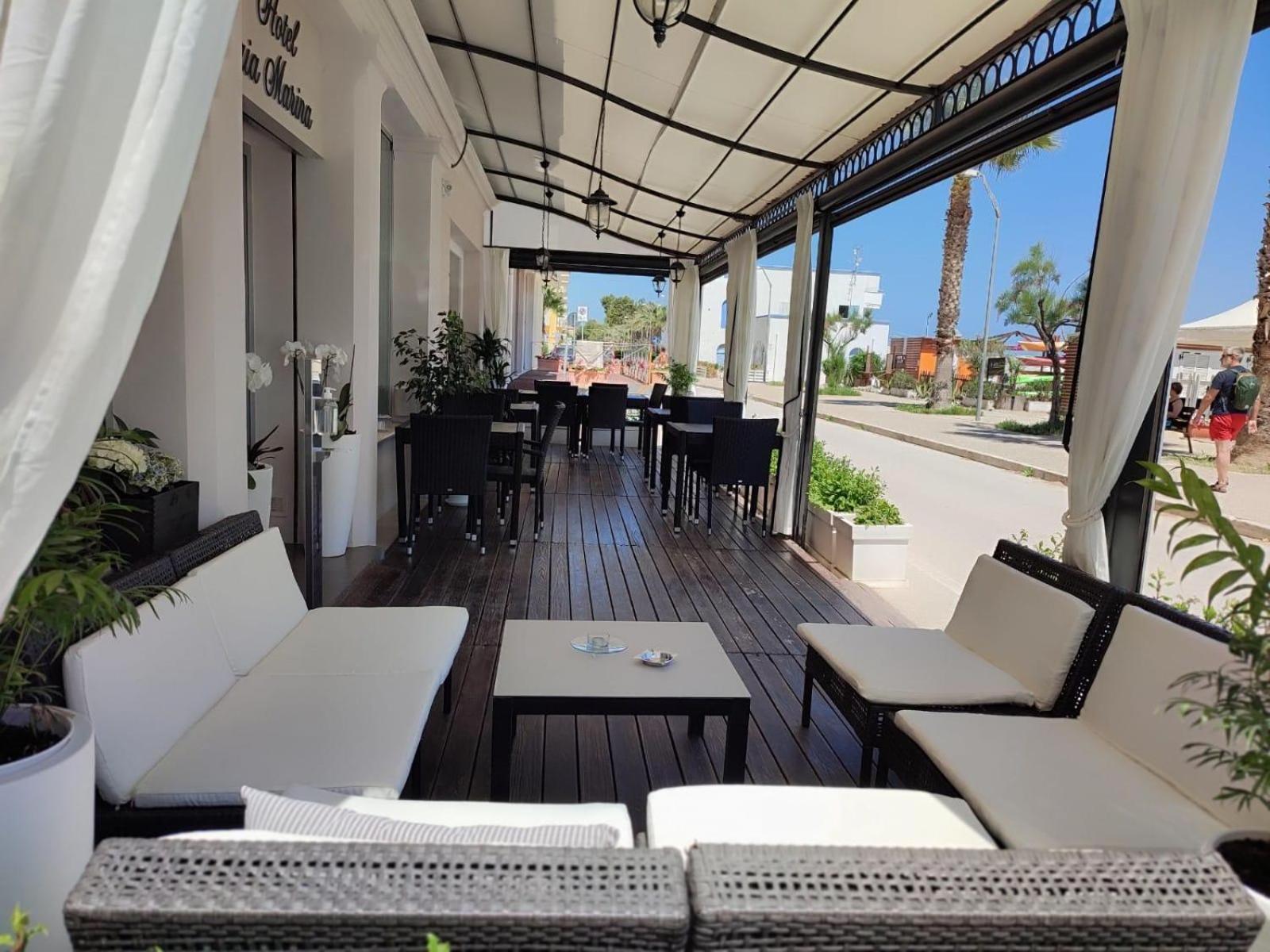Hotel Baia Marina 滨海库普拉 外观 照片