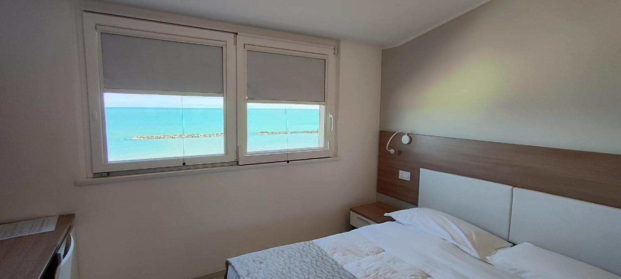 Hotel Baia Marina 滨海库普拉 外观 照片