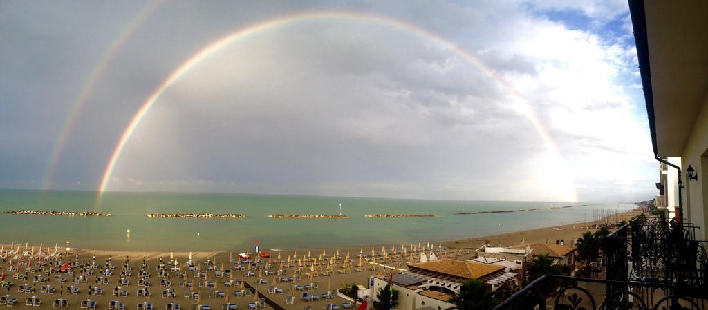 Hotel Baia Marina 滨海库普拉 外观 照片